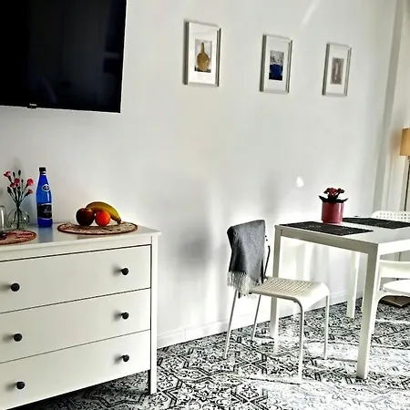 Poludniowy Z Balkonem 2 Osoby Apartment Warsaw