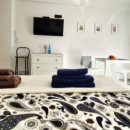 Poludniowy Z Balkonem 2 Osoby ורשה